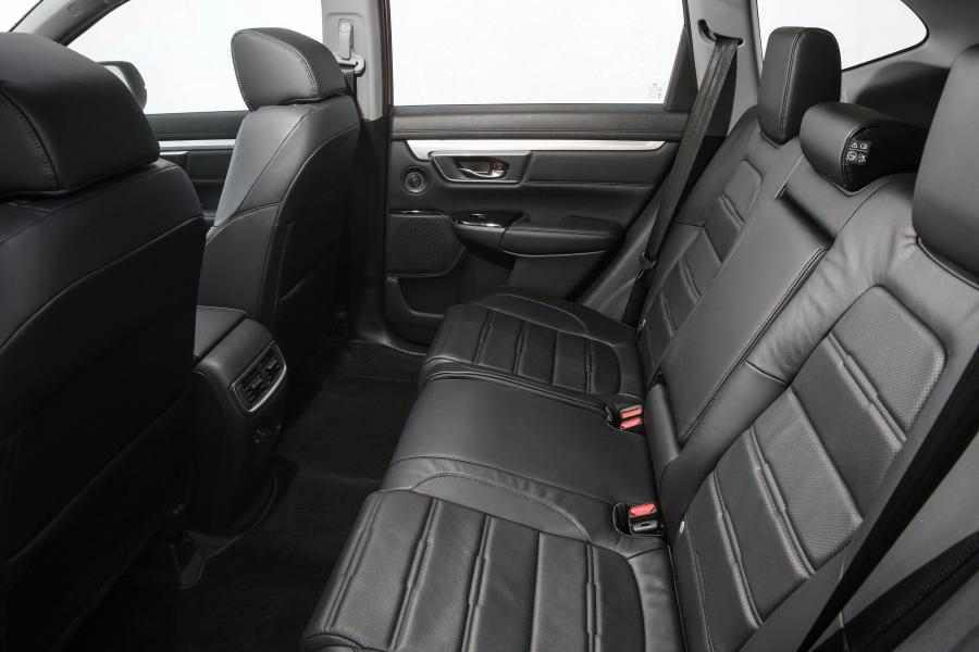 Интерьер Honda CR-V VTi-LX 2017 года  (AU) (фото 37 из 40)